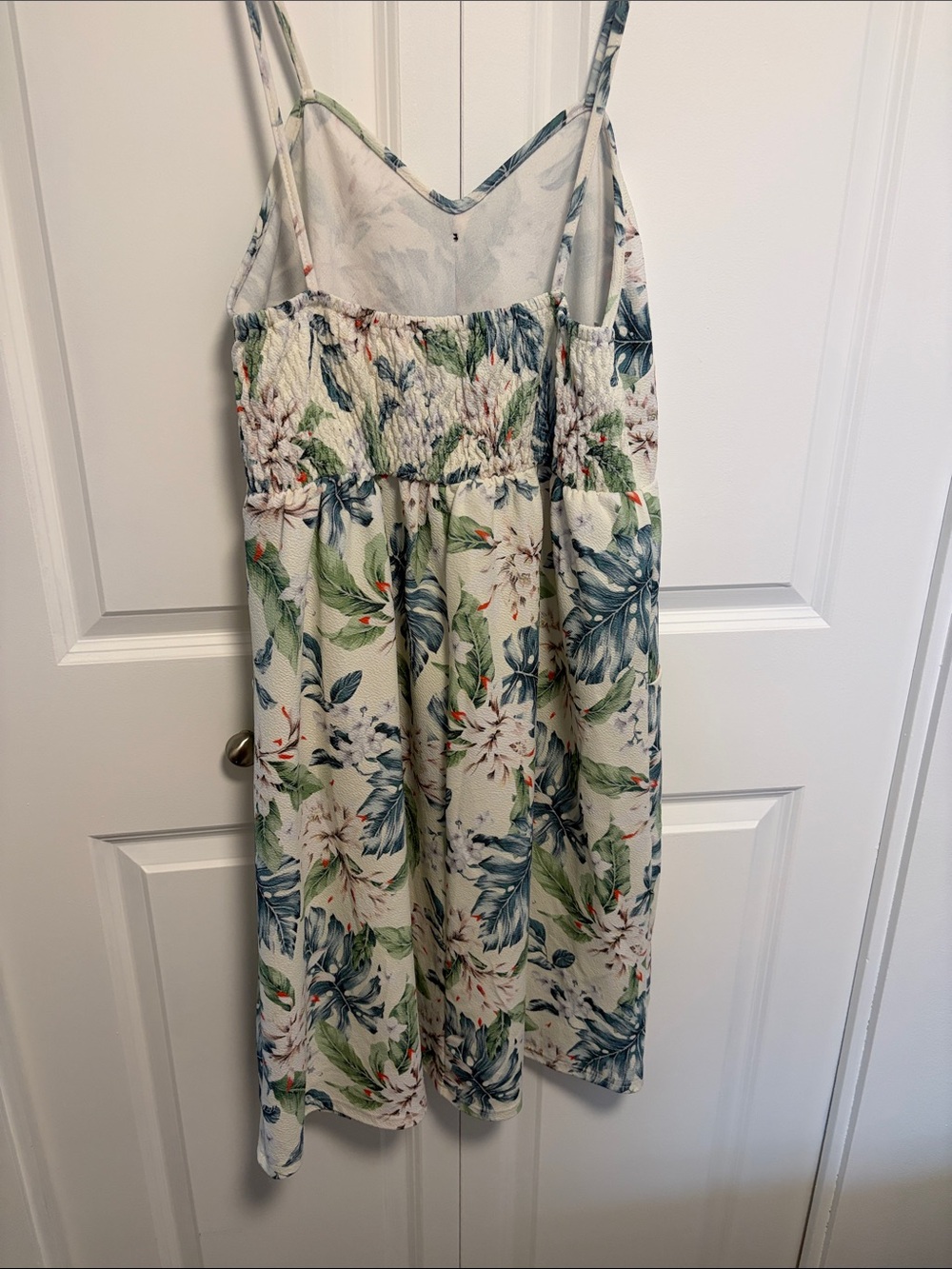 Papillon Blanc - White Floral Button-Front Midi Dress - Picture 2 of 4